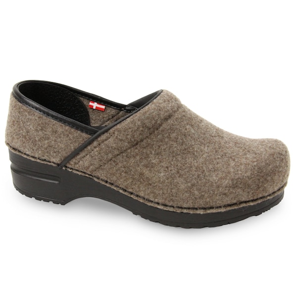 Women's Closed Back Clog, Recycled PET Upper, Polyurethane Outsole, Stone, Size 10.5-11 M